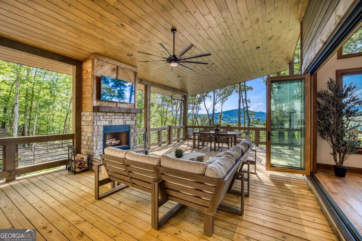 245 Mountain Retreat Drive Morganton GA 30560