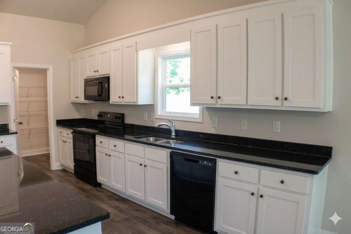 99 Southwood Drive Danielsville GA 30633
