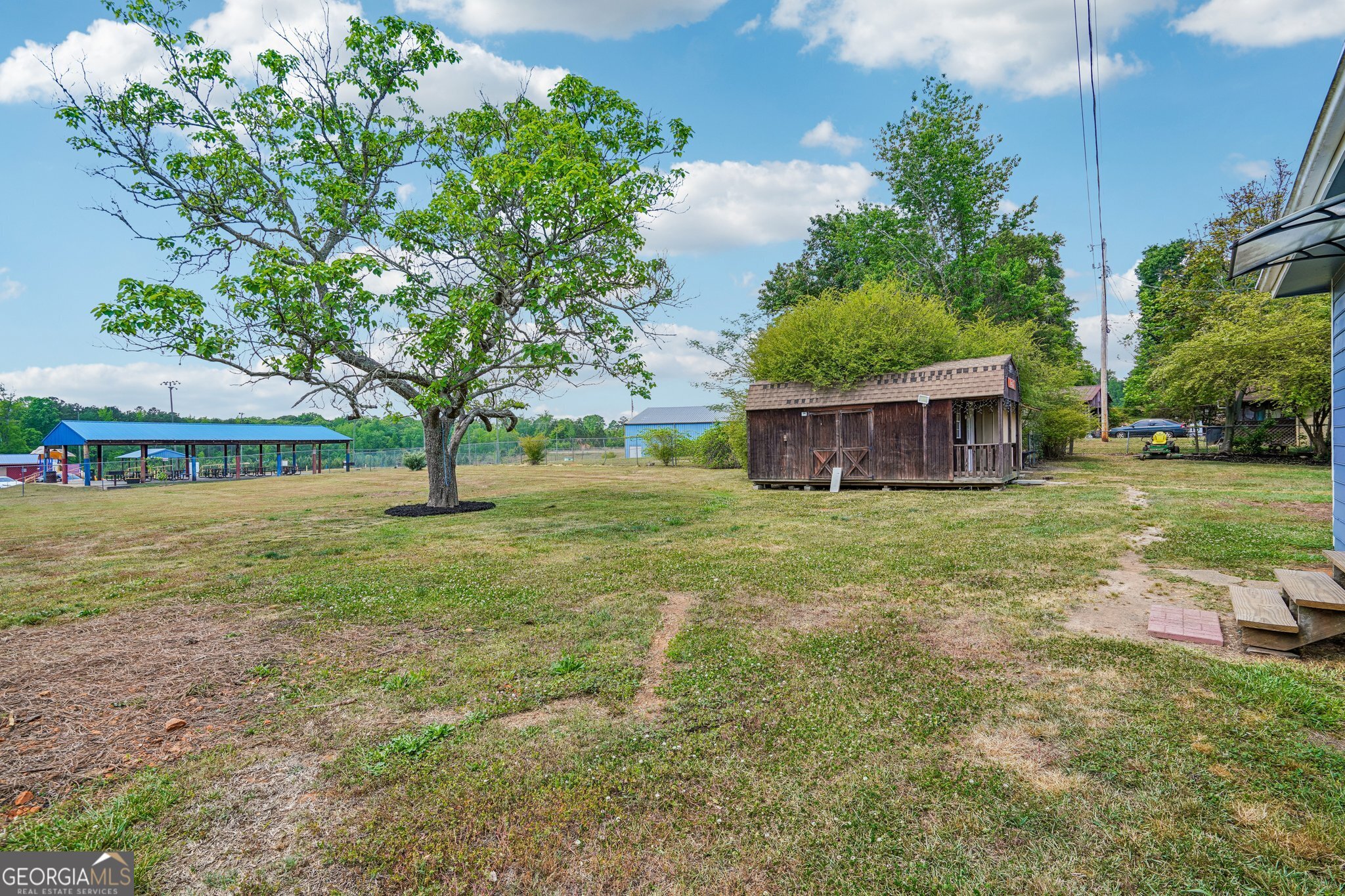 1042 Main Street Whitesburg GA 30185