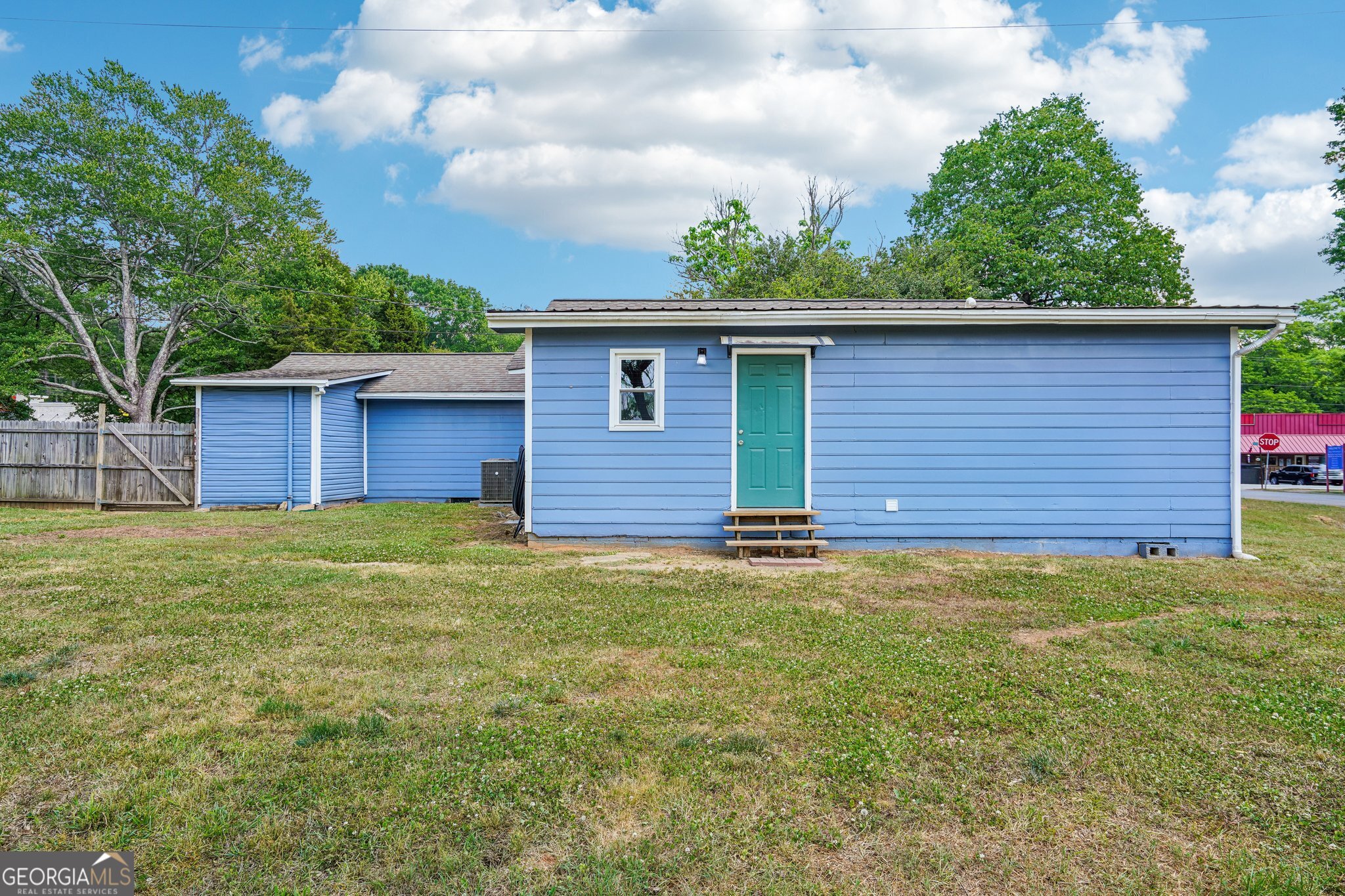 1042 Main Street Whitesburg GA 30185
