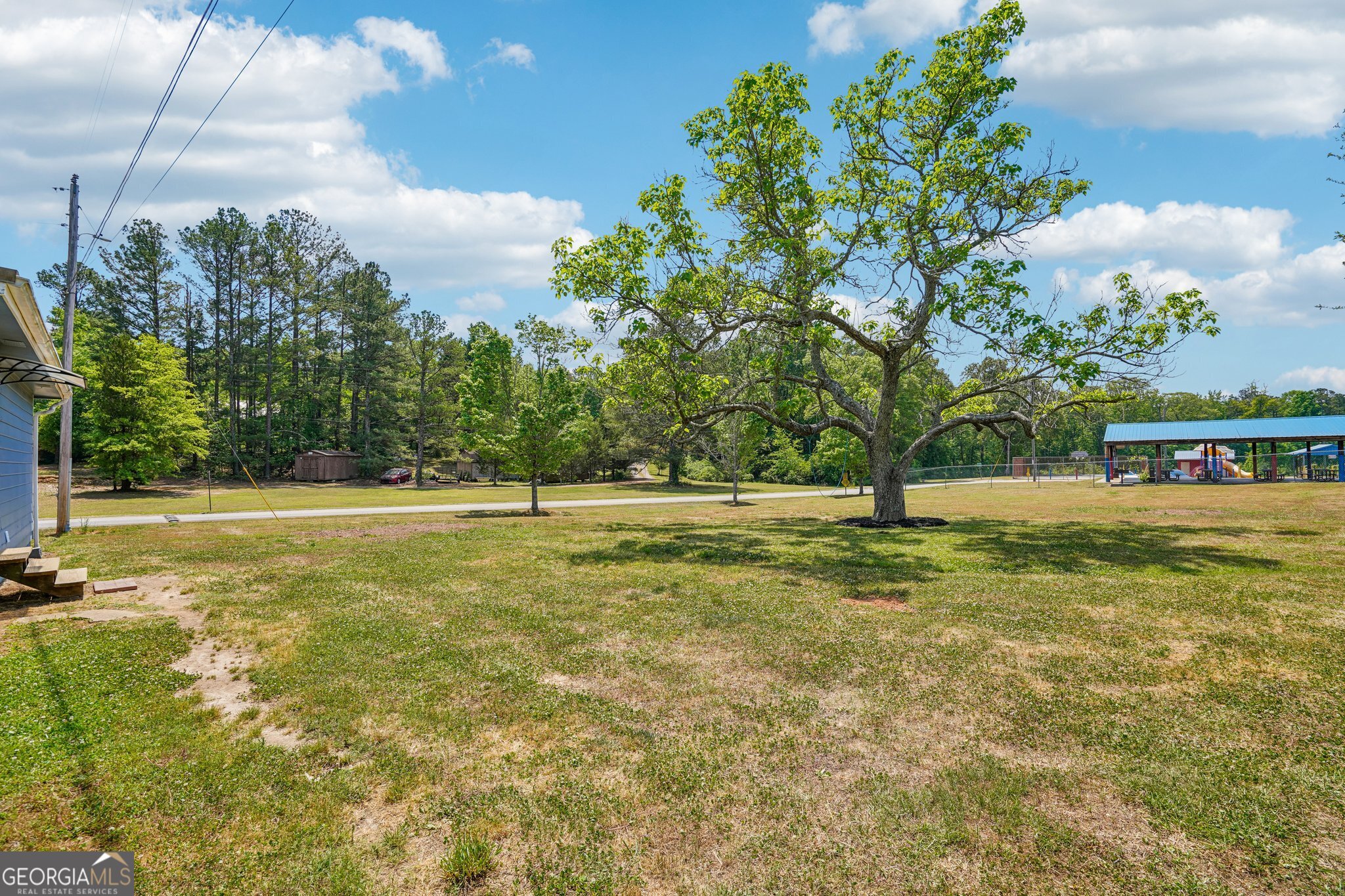 1042 Main Street Whitesburg GA 30185
