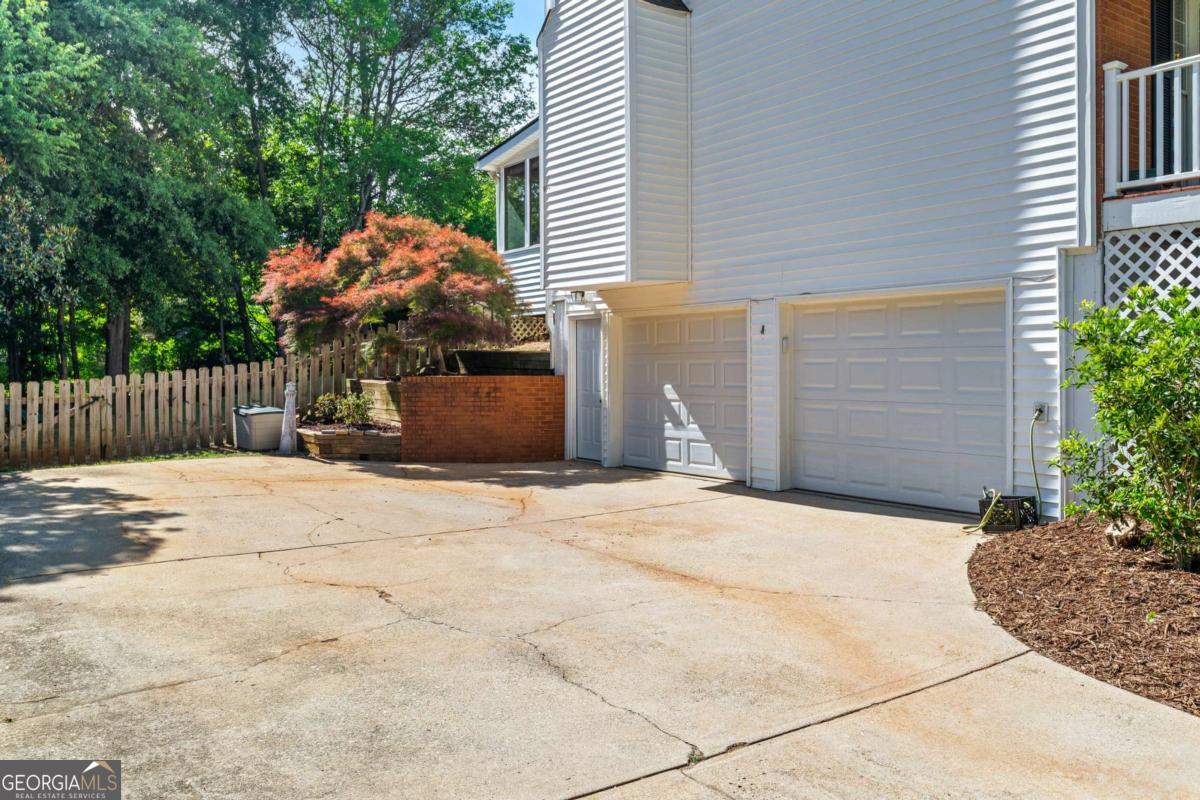 1325 Willow Tree Drive Woodstock GA 30188