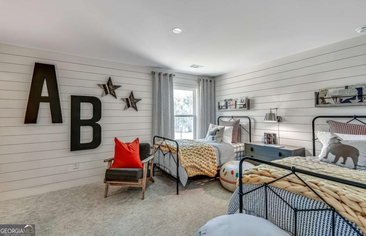 386 Aidens Bluff Hoschton GA 30548