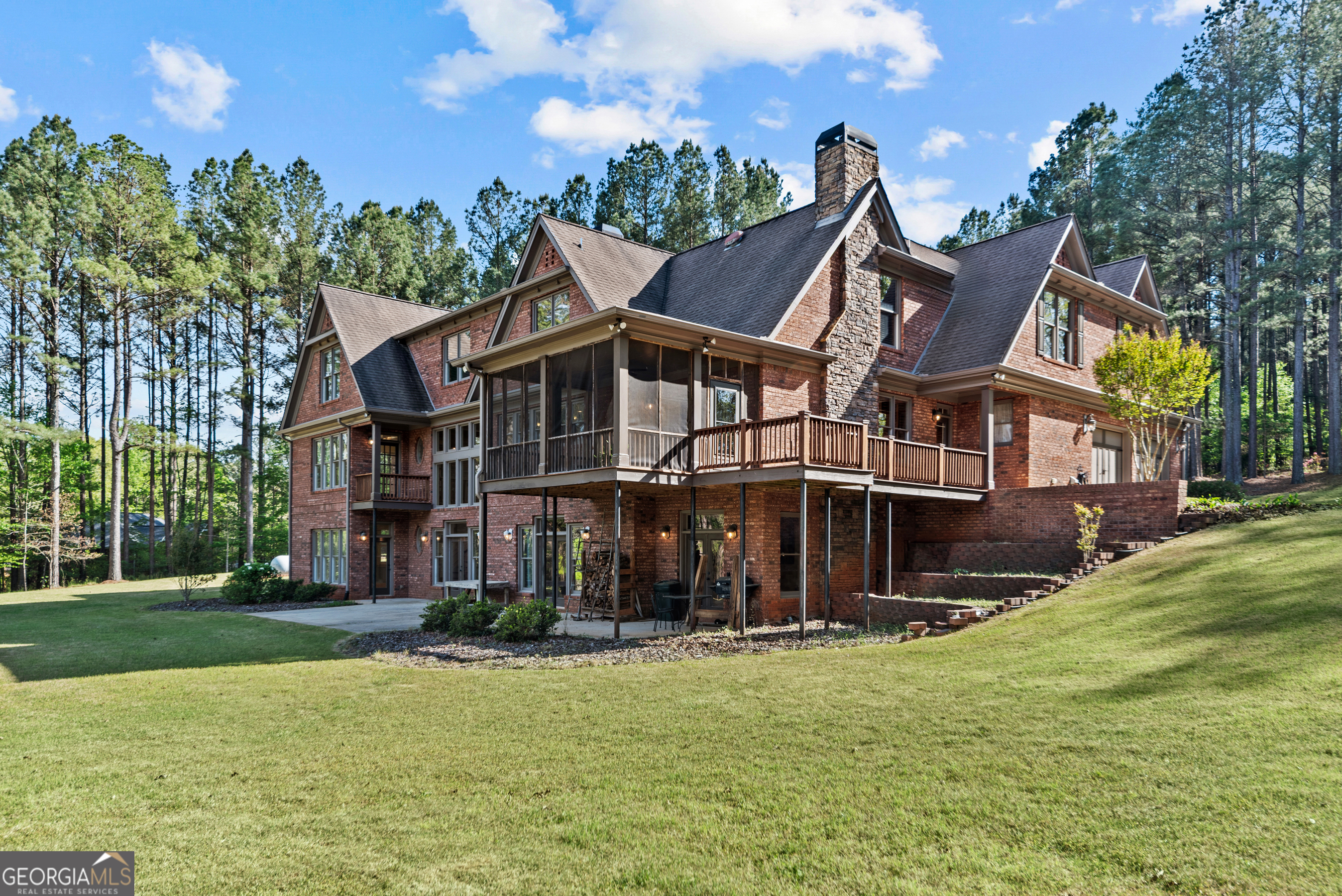 1070 Riverwalk Pointe Road Bishop GA 30621