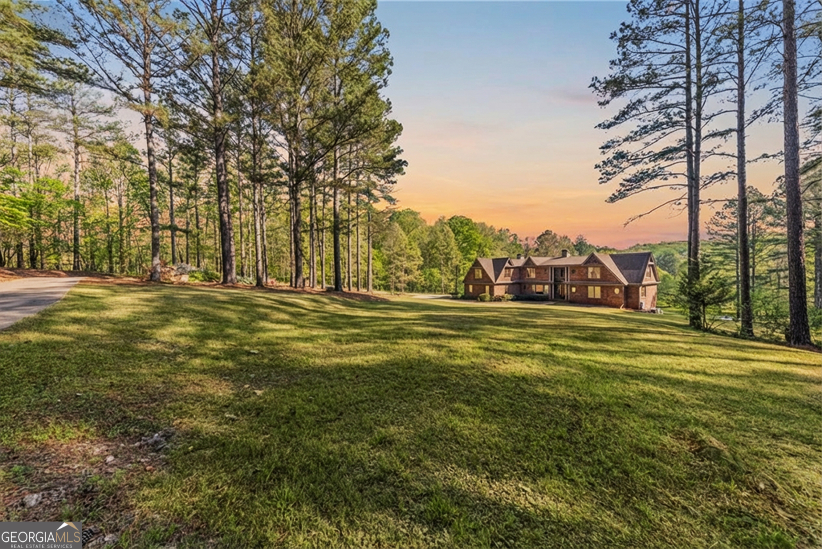 1070 Riverwalk Pointe Road Bishop GA 30621