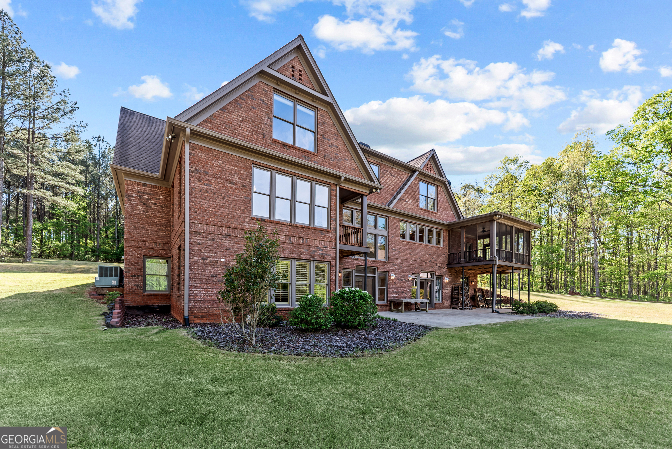 1070 Riverwalk Pointe Road Bishop GA 30621