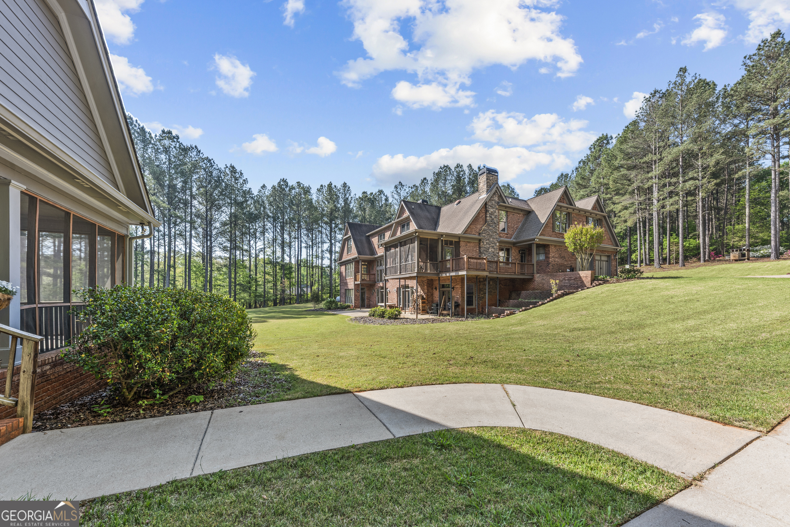 1070 Riverwalk Pointe Road Bishop GA 30621