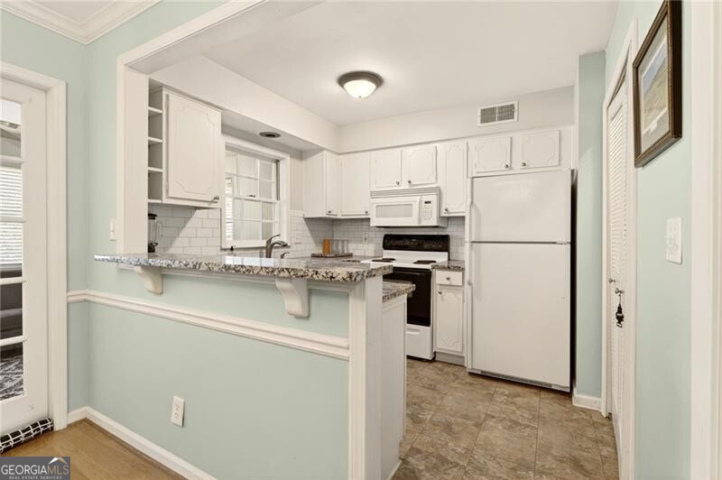 116 Rosaire Place NW Atlanta GA 30327
