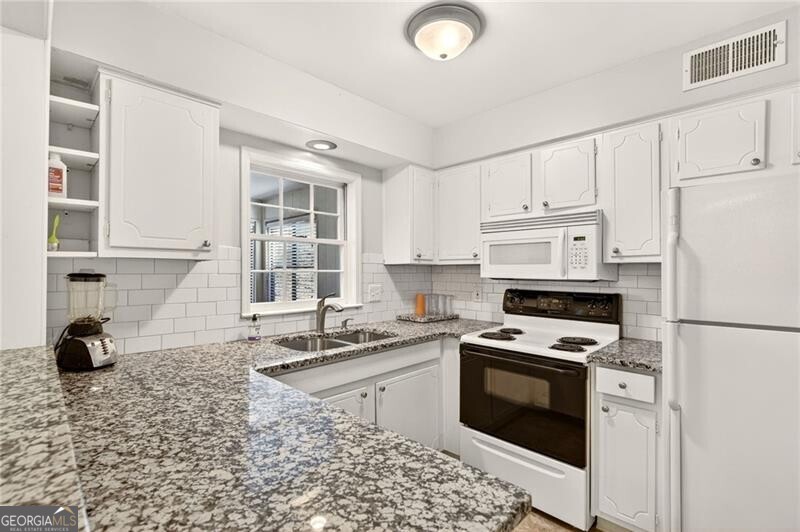 116 Rosaire Place NW Atlanta GA 30327