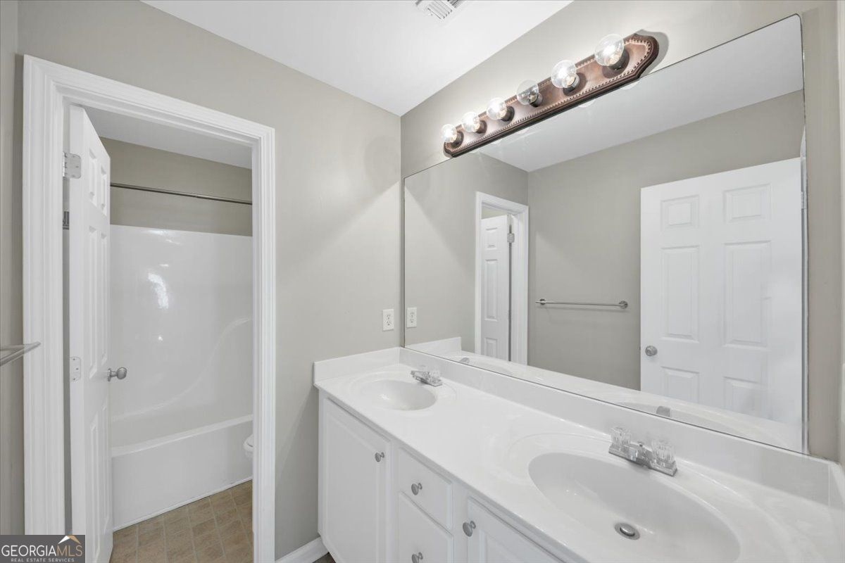 5218 Brown Leaf Trail SW Powder Springs GA 30127