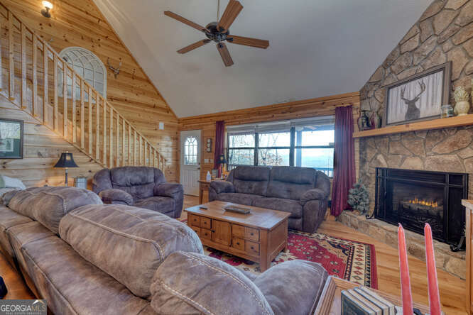 330 Mattie Lane Blairsville GA 30512