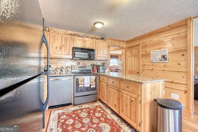 330 Mattie Lane Blairsville GA 30512