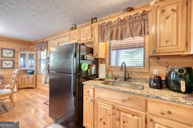 330 Mattie Lane Blairsville GA 30512
