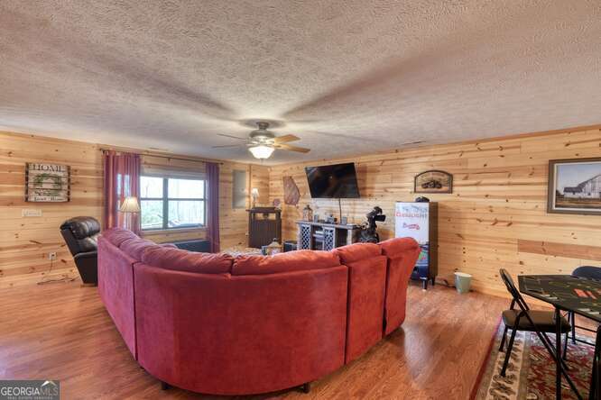 330 Mattie Lane Blairsville GA 30512