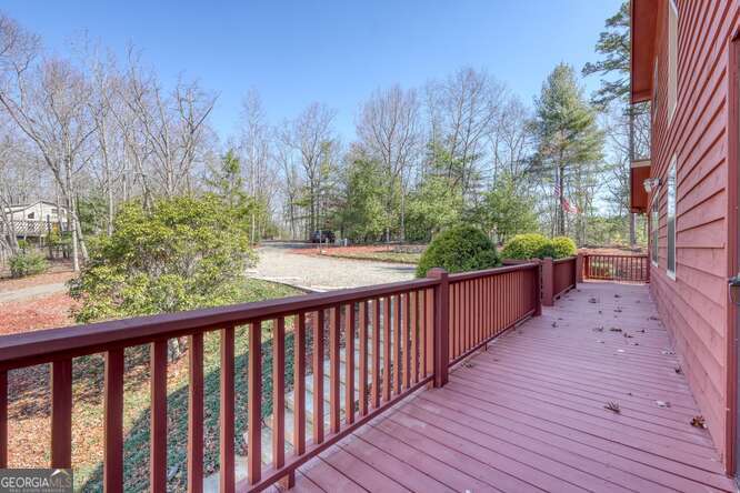 330 Mattie Lane Blairsville GA 30512