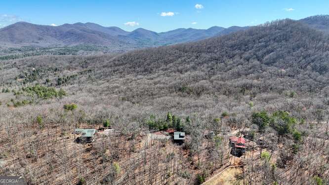 330 Mattie Lane Blairsville GA 30512