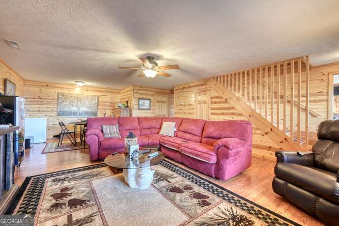 330 Mattie Lane Blairsville GA 30512
