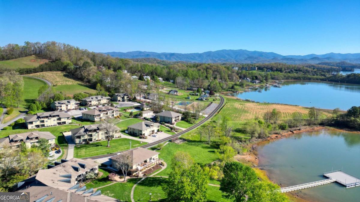 1688 Lakeview Drive Young Harris GA 30582