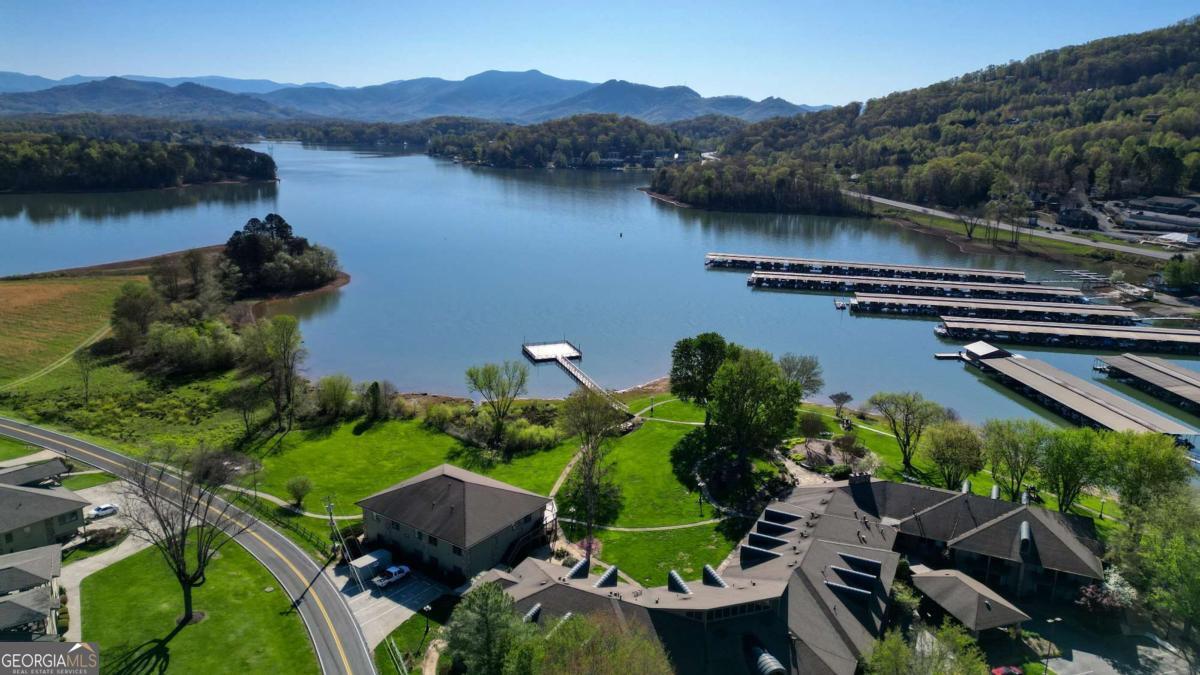 1688 Lakeview Drive Young Harris GA 30582