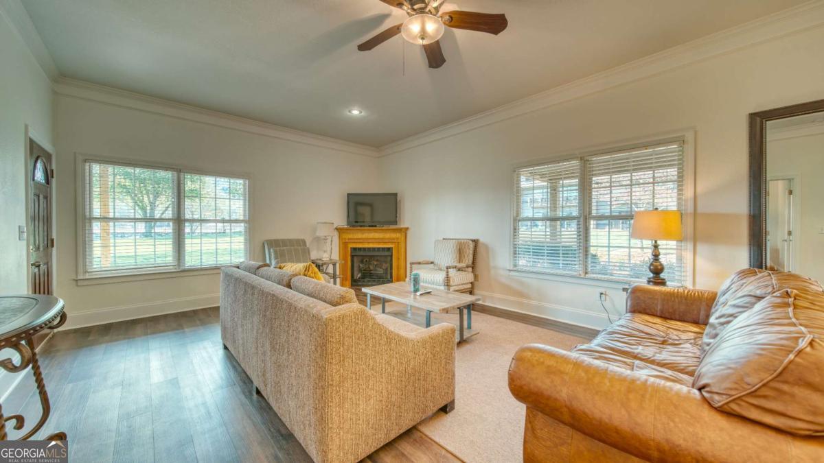 1688 Lakeview Drive Young Harris GA 30582