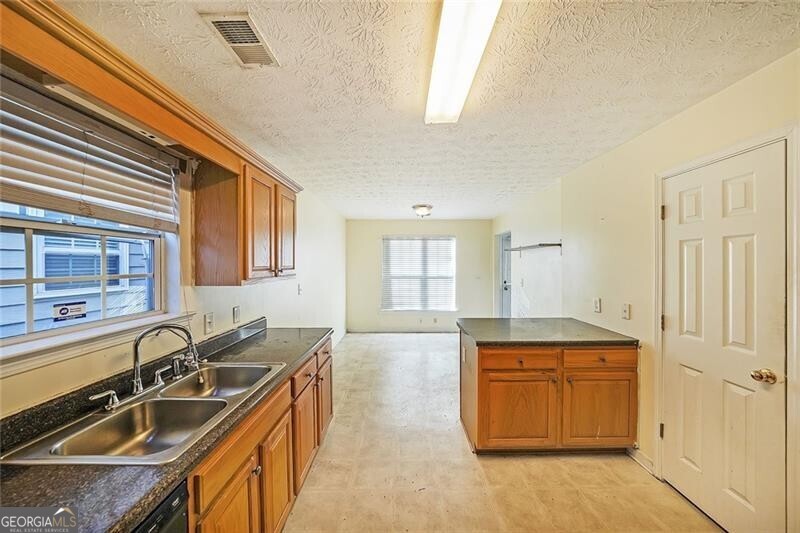 9886 Vista Circle Union City GA 30291
