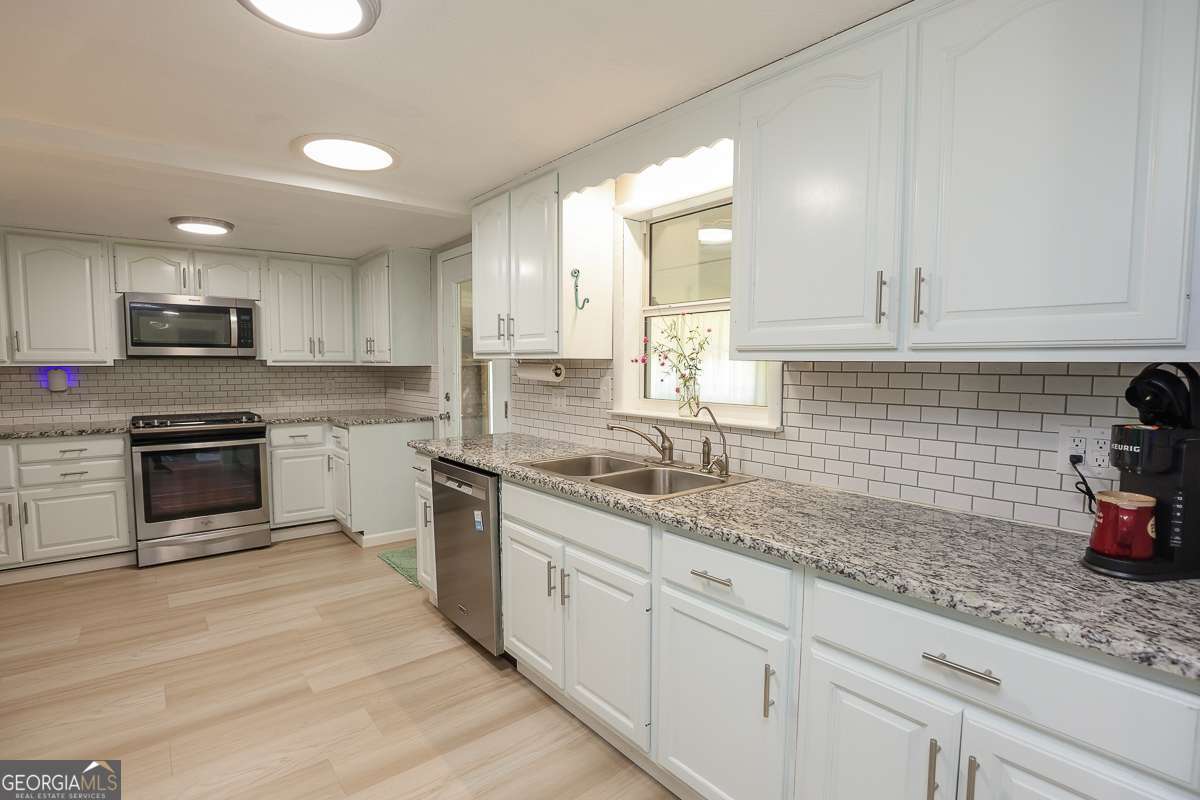 1492 Sand Hill Road Guyton GA 31312
