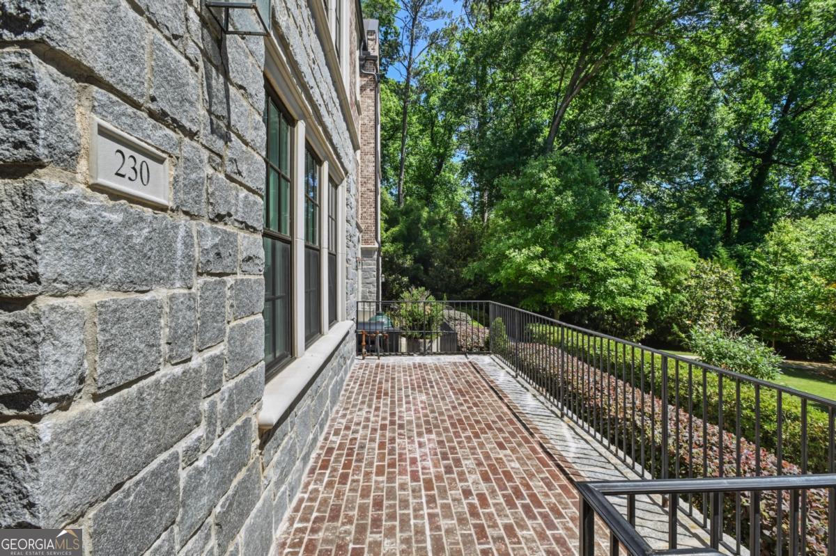 230 Devin Place NE Atlanta GA 30305
