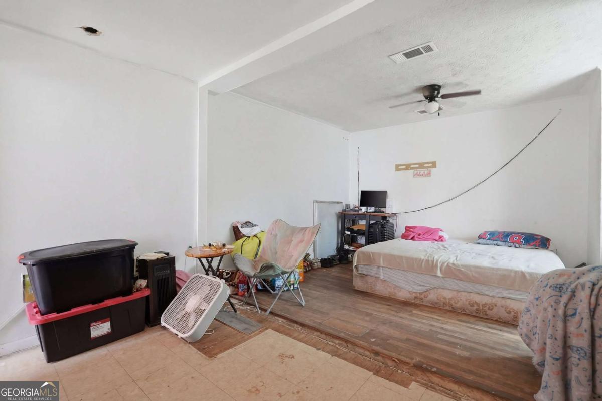1105 Oak Knoll Terrace SE Atlanta GA 30315