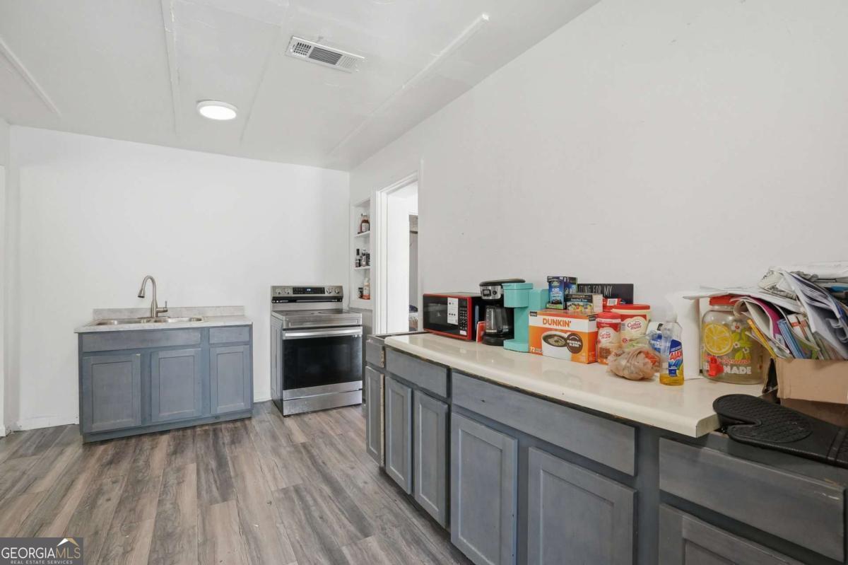 1105 Oak Knoll Terrace SE Atlanta GA 30315