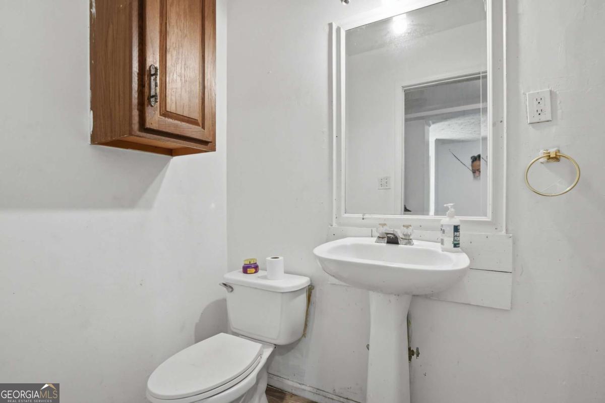 1105 Oak Knoll Terrace SE Atlanta GA 30315