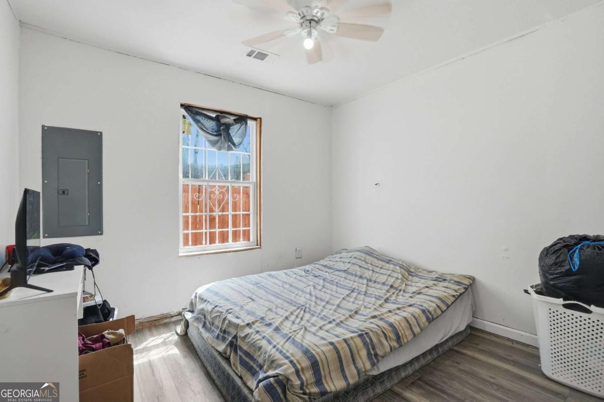 1105 Oak Knoll Terrace SE Atlanta GA 30315