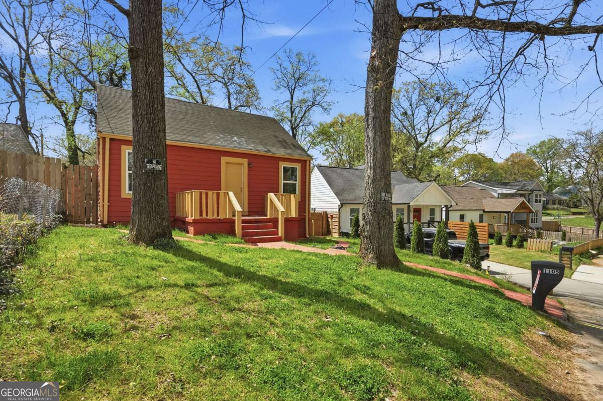 1105 Oak Knoll Terrace SE Atlanta GA 30315