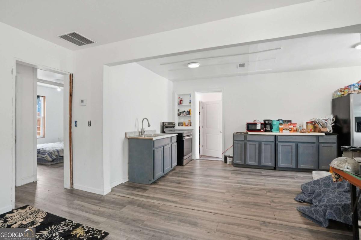 1105 Oak Knoll Terrace SE Atlanta GA 30315