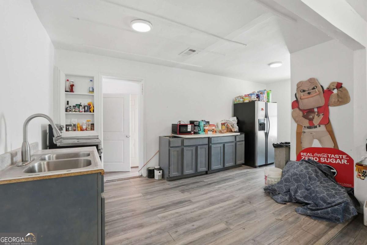 1105 Oak Knoll Terrace SE Atlanta GA 30315