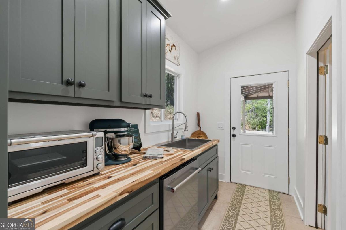 88 Vidalia Lane Lakemont GA 30552