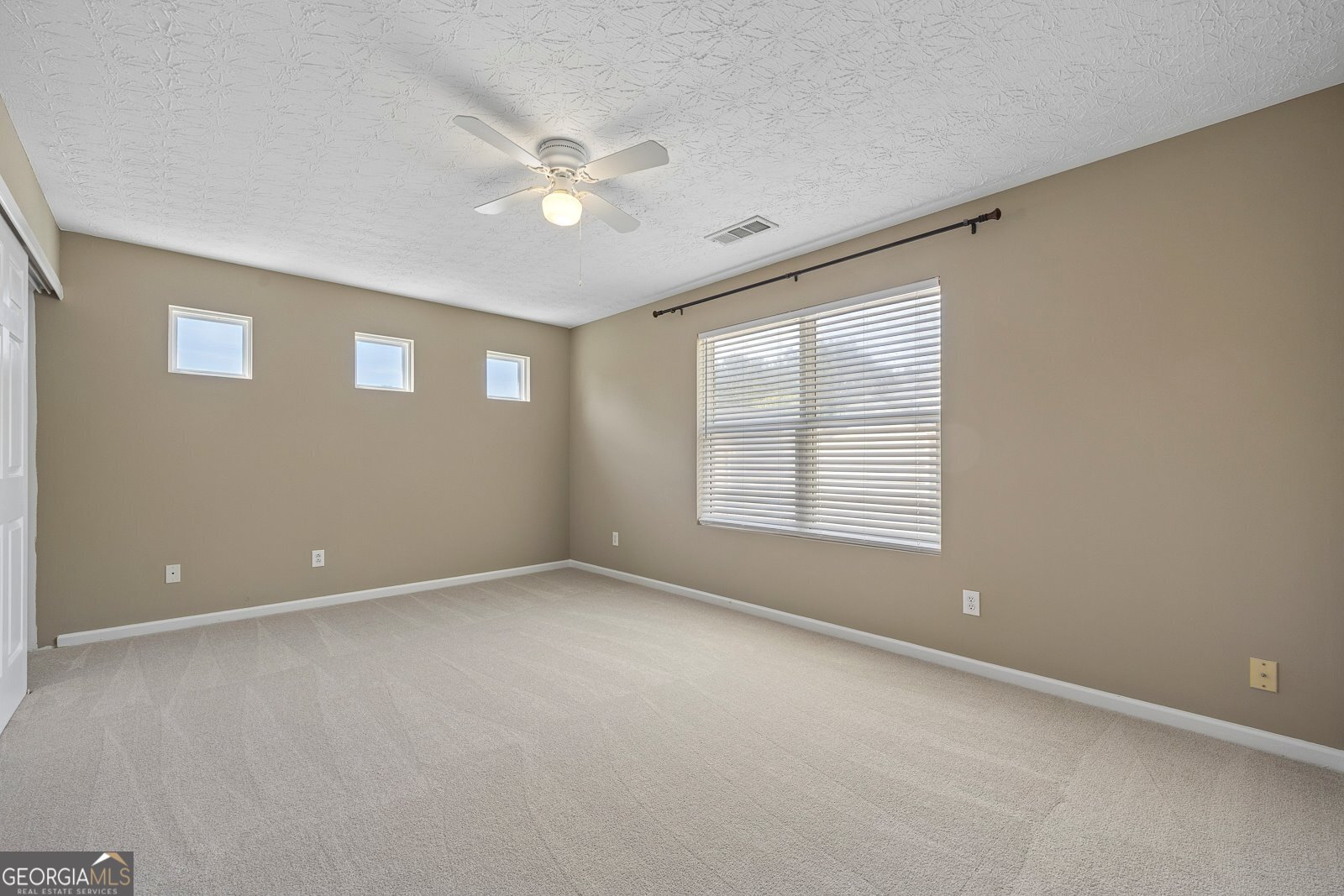 214 Hiawassee Drive Woodstock GA 30188
