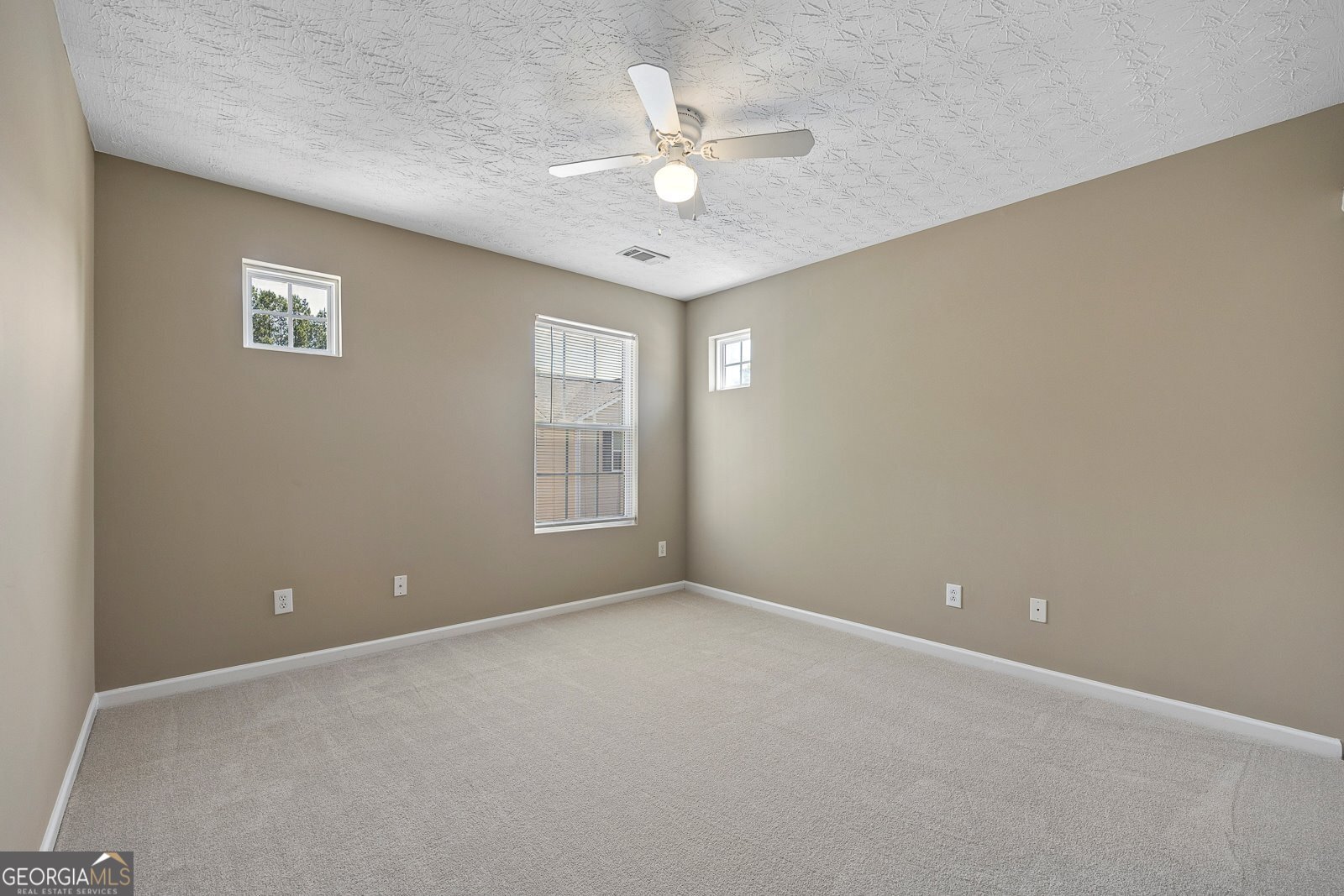 214 Hiawassee Drive Woodstock GA 30188