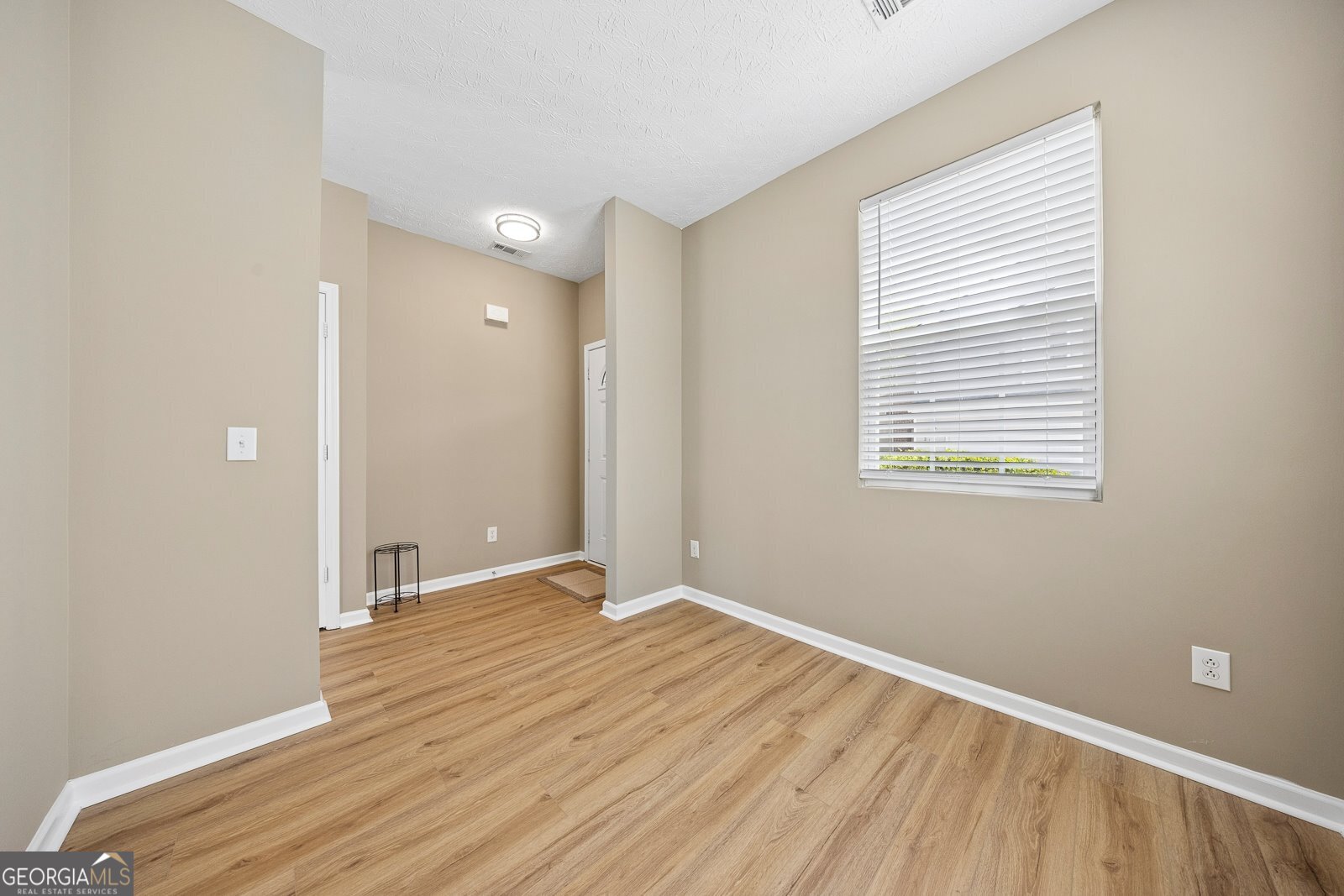 214 Hiawassee Drive Woodstock GA 30188