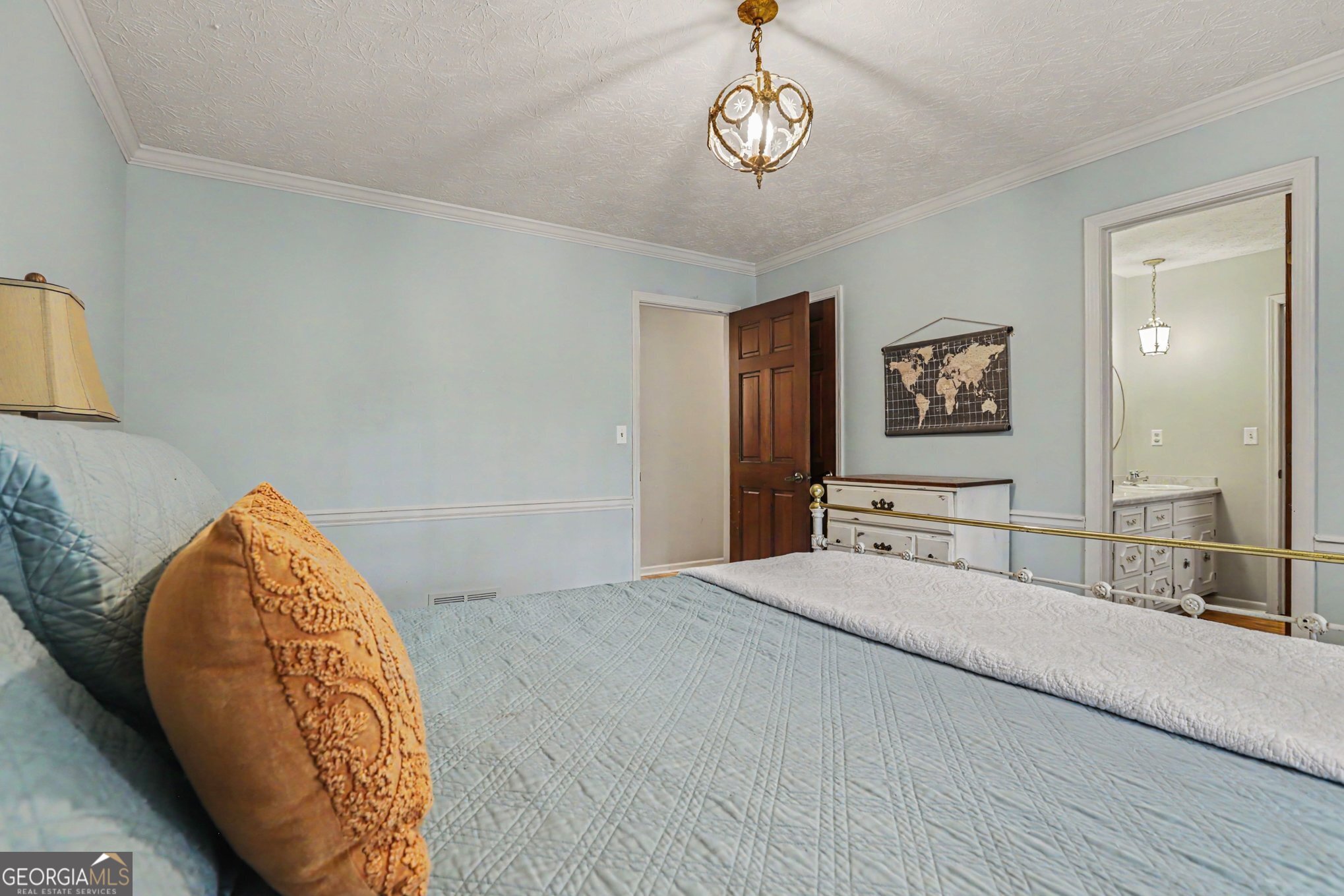 675 Ridge Avenue Stone Mountain GA 30083