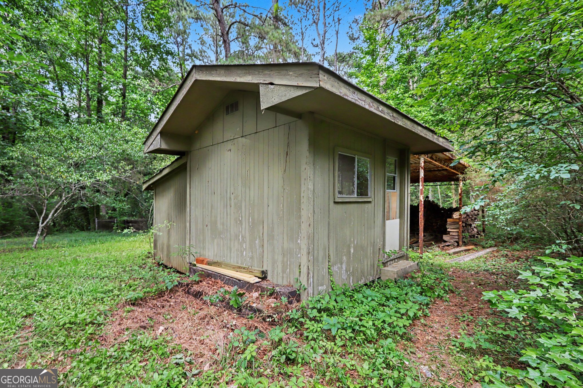 675 Ridge Avenue Stone Mountain GA 30083