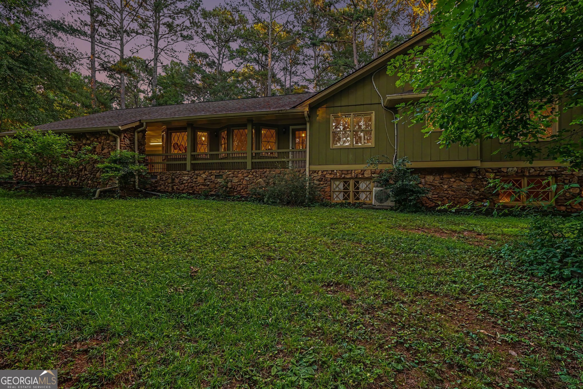 675 Ridge Avenue Stone Mountain GA 30083