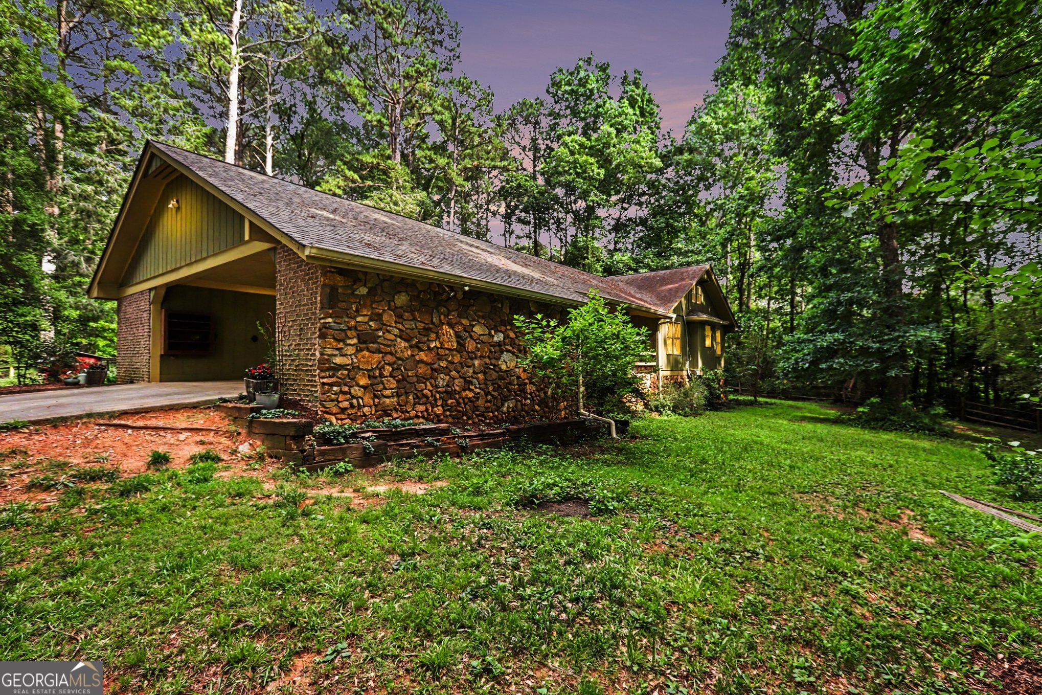 675 Ridge Avenue Stone Mountain GA 30083
