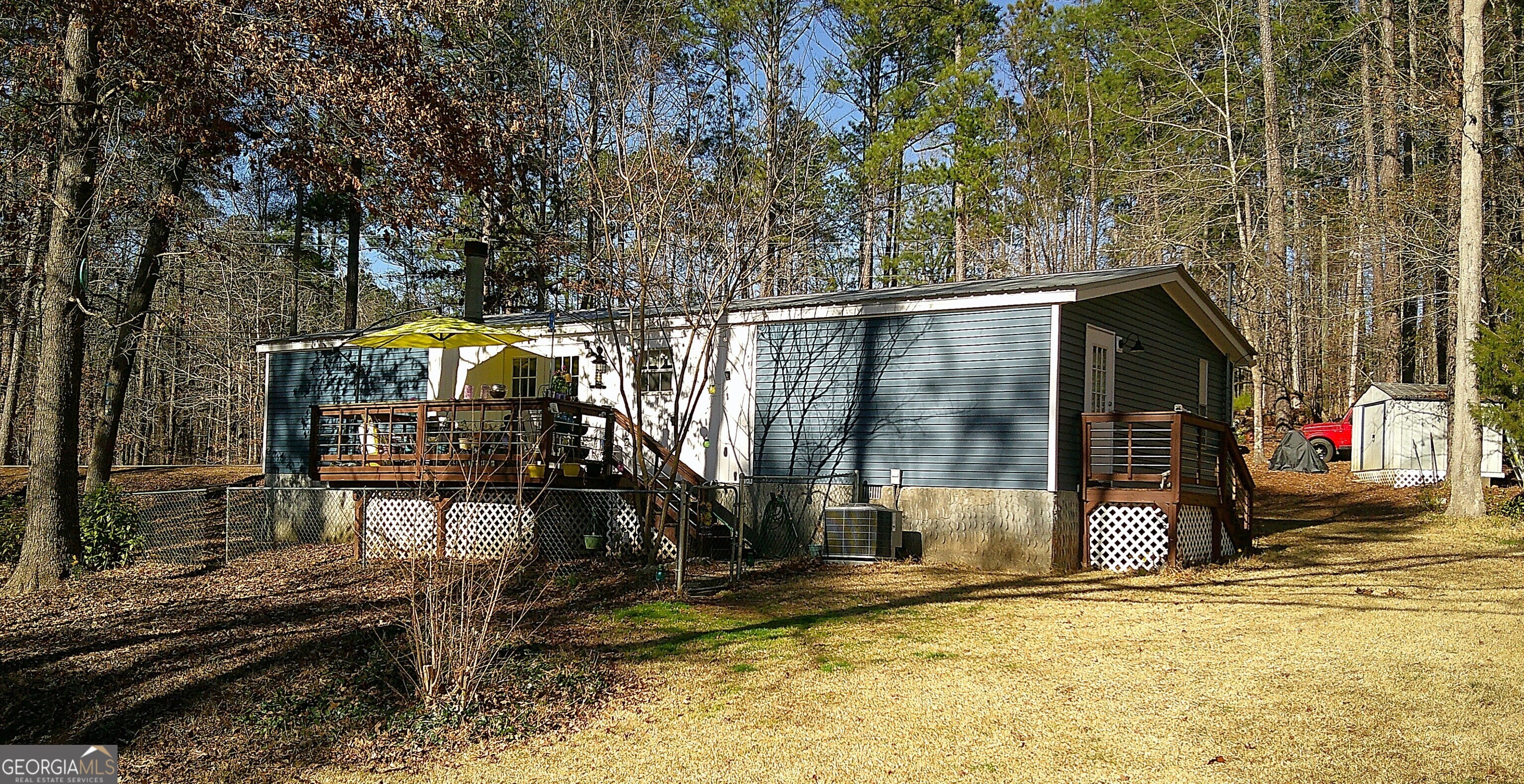 5859 Lake Sinclair Drive Sparta GA 31087