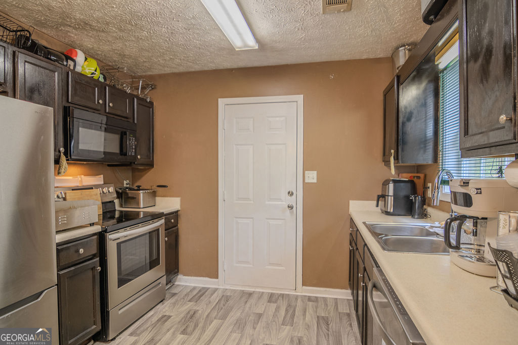 61 Nantucket Drive Lagrange GA 30241