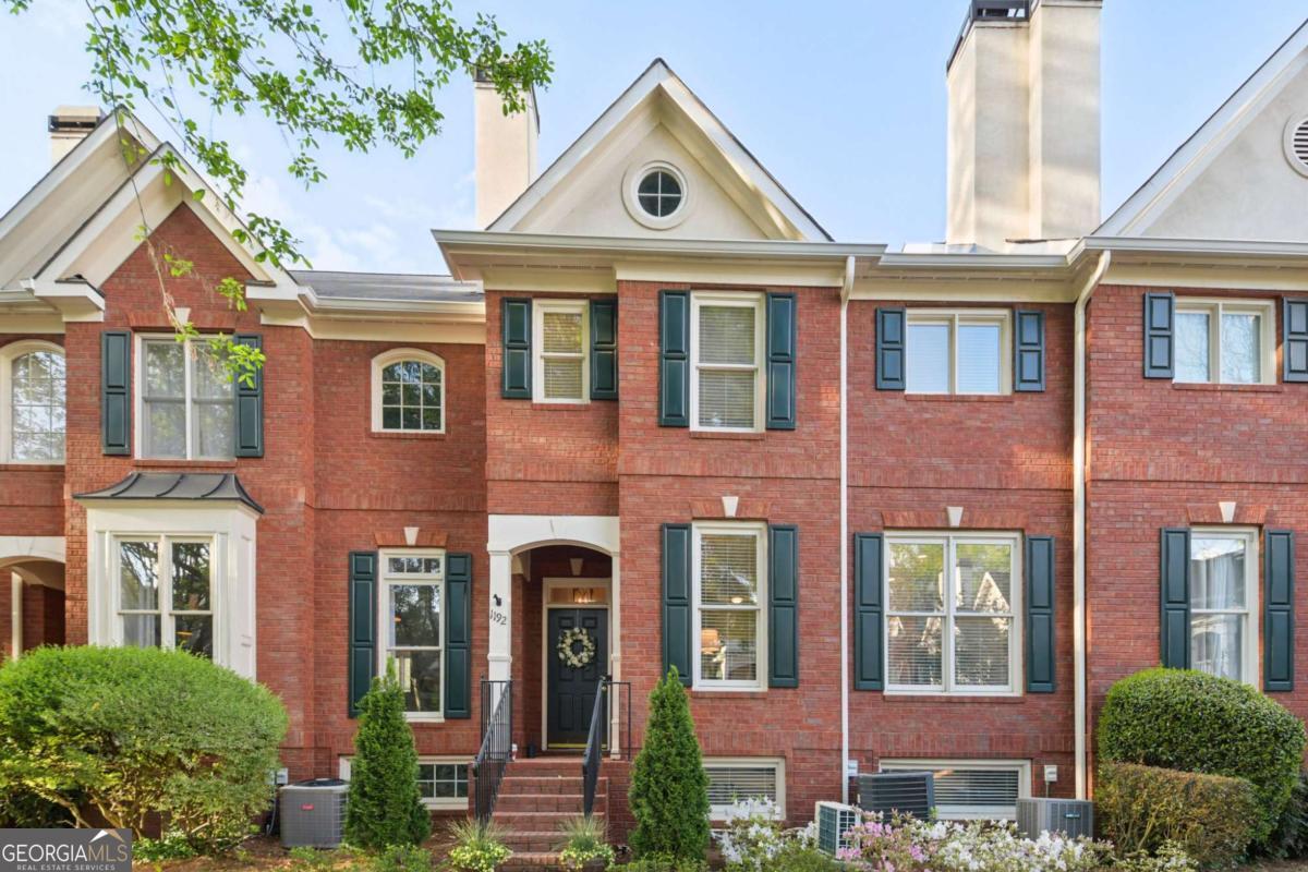 1192 Brookhaven Glen NE Atlanta GA 30319