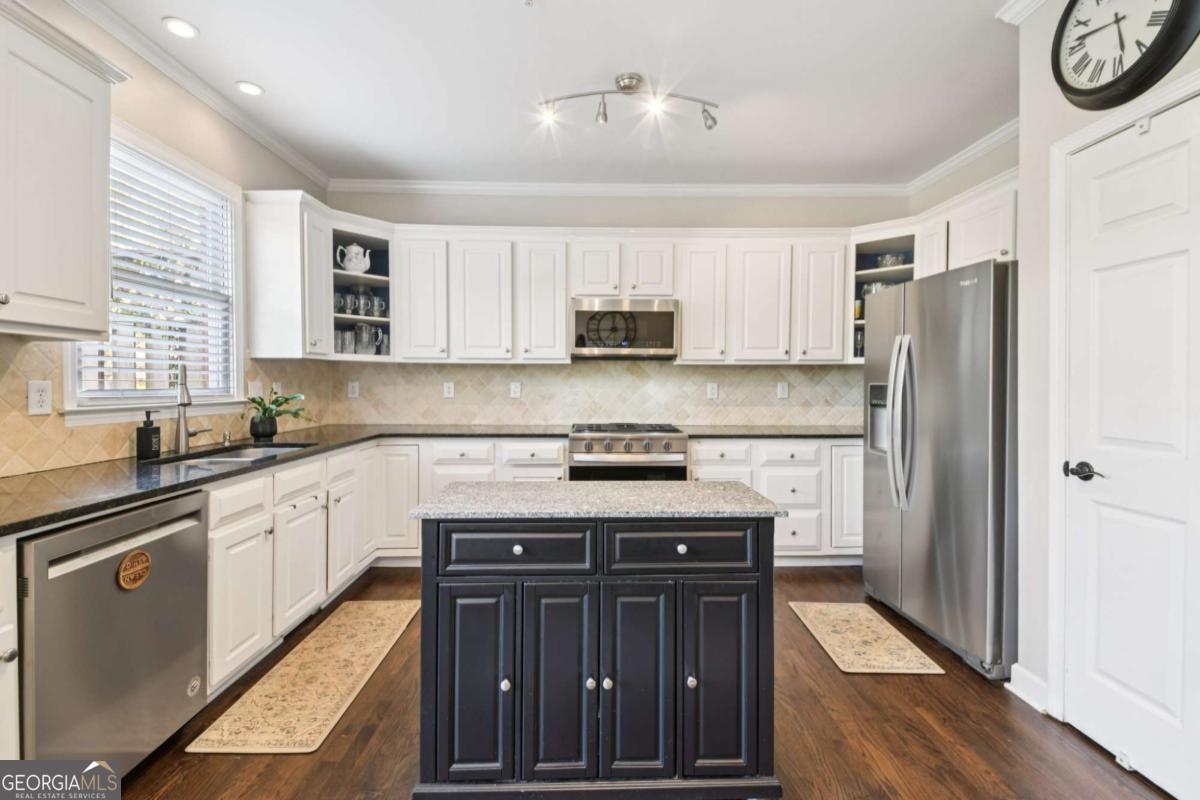 1192 Brookhaven Glen NE Atlanta GA 30319