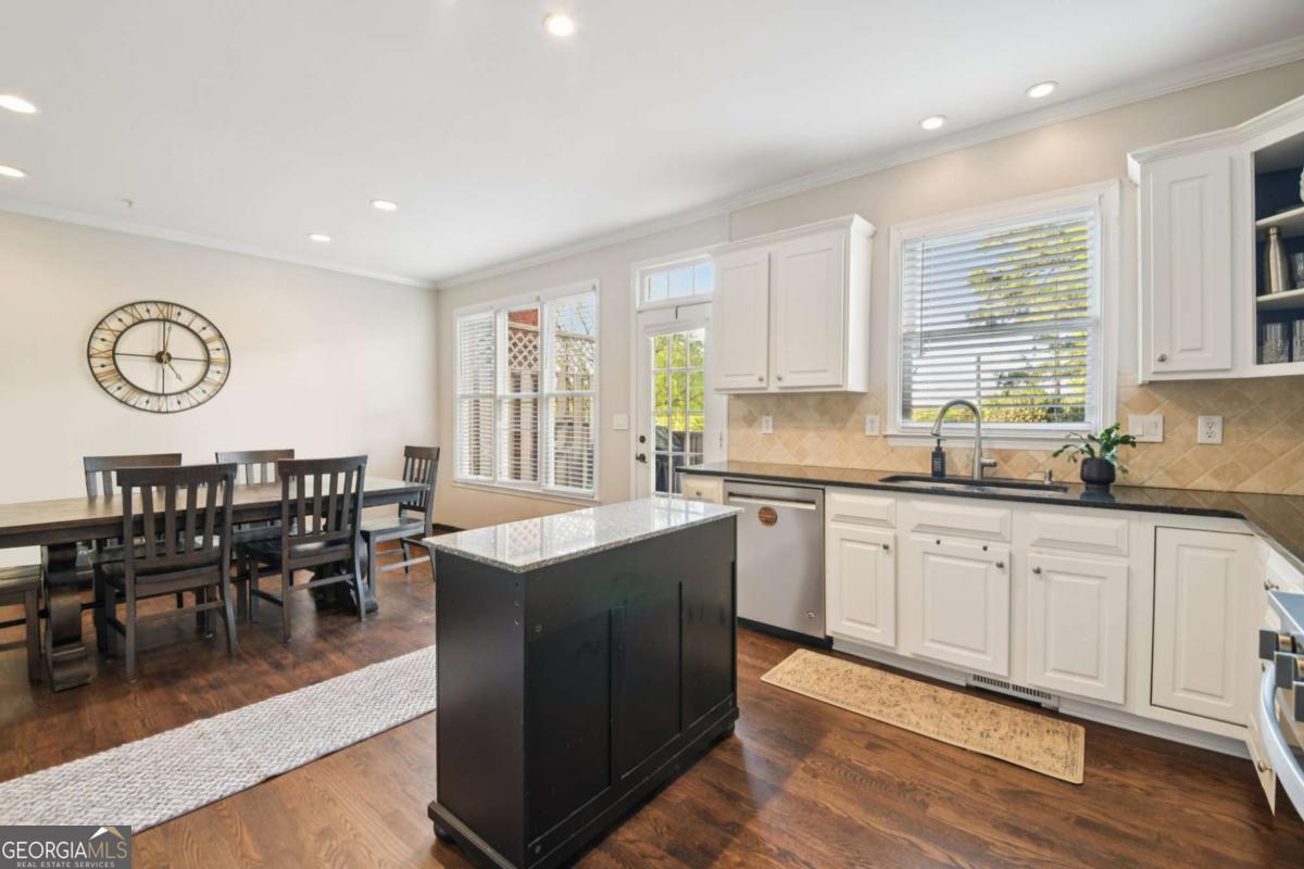 1192 Brookhaven Glen NE Atlanta GA 30319
