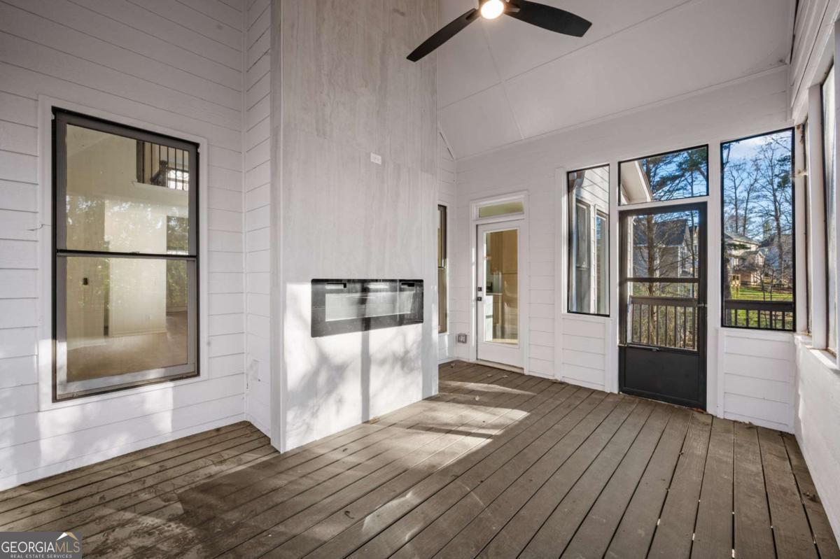 1288 Gate Post Lane Powder Springs GA 30127