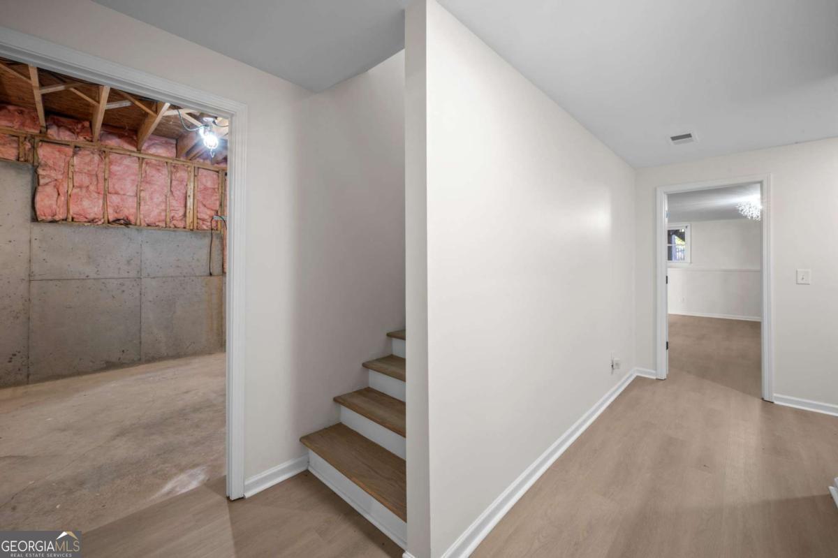 1288 Gate Post Lane Powder Springs GA 30127