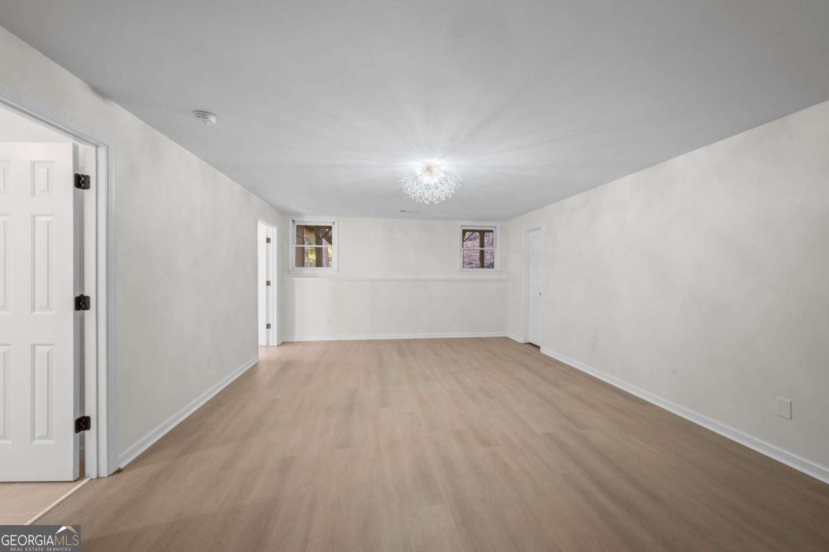 1288 Gate Post Lane Powder Springs GA 30127